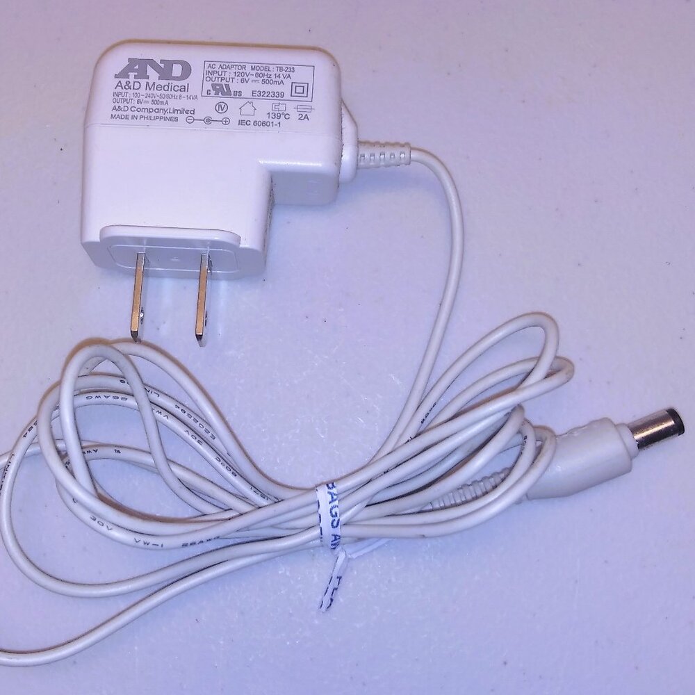 AND A&D Medical AC Adaptor Model TB-233 Input 120V Output 6V Genuine OEM 5ft L
